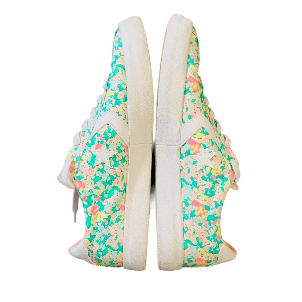 Converse Breakpoint Ox Floral Low Top Sneakers - Picture 2 of 9